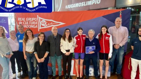 La Nataci�n Asturiana rinde homenaje a Janel Cuesta en el Campeonato de Asturias de nataci�n infantil Junior y absoluto