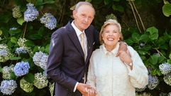 Una imagen de Rosa Maceiras y su marido, Ram�n Blanco, antiguos interinos del CEIP Ponte dos Brozos, durante sus bodas de oro