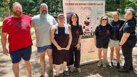 Foto de grupo de la nueva directiva del Coreti Rugby Lal�n.