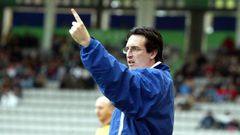 Unai Emery, en su primera etapa como entrenador en el Lorca tras obtener en Galicia el t�tulo