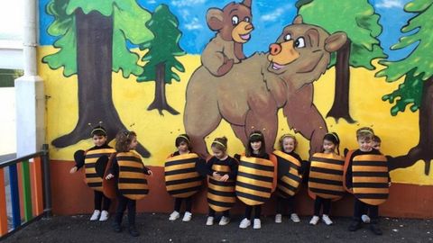 Los nios de infantil del colegio Montegrande se disfrazaron de abejas