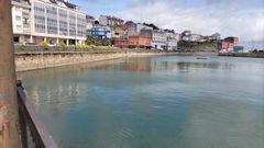 Zona en la que apareci� el cad�ver de una mujer flotando en aguas del puerto de Sada