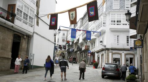 No. Betanzos. No tiene ningún protocolo de actuación en caso de que haya una emergencia