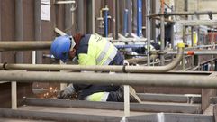 Un trabajador del sector naval gallego