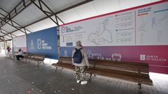 Parada del bus urbano de Pontevedra en la plaza de Galicia