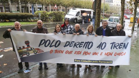 El Foro Cidad�n polo Ferrocarril, en la avenida de Esteiro, la nueva ubicaci�n de la feria mensual de Ferrol.