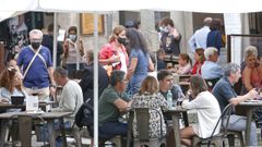 Las siete ciudades y numerosos municipios gallegos disfrutan del 100 % de aforo en las terrazas