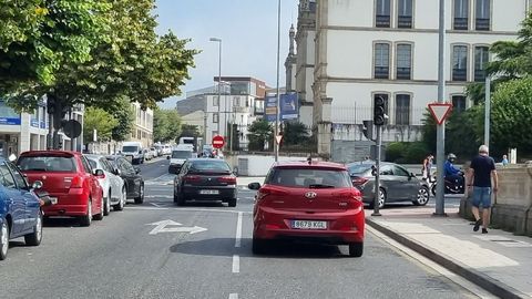 El tr�fico de la Ronda se retoma en Ram�n Ferreiro