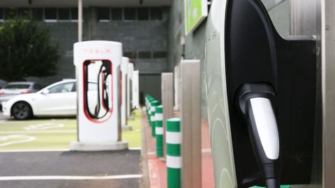 La subvenci�n para impulsar la movilidad el�ctrica es de las ayudas m�s usadas en Europa para contener la crisis de precios del combustible