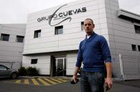 Jos� Antonio trabaja en el departamento administrativo del Grupo Cuevas.