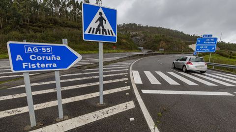 Salida de la autova de la Costa da Morte a la altura de Baio este.