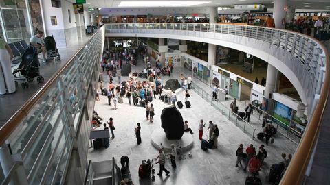 Vista general del aeropuerto César Manrique de Lanzarote, a donde llegó el viajero infectado