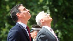 El presidente del Gobierno, Pedro S�nchez, en un acto con el primer ministro de Letonia, Krisjanis Karins