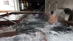 Hoteles como el Thalasso Las Sirenas, en Viveiro, ofrecen a sus clientes servicios distintos a los pisos tur�sticos