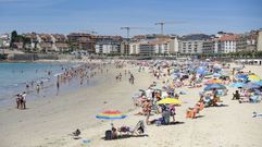 Sanxenxo despide la primavera con un d�a de sol y playa