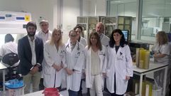 Responsables del servicio del laboratorio de microbiolog�a y de UCI del HUCA.Responsables del servicio del laboratorio de microbiolog�a y de UCI del HUCA