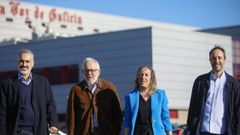 Los doctores Eloy Viso, Ram�n Barba, Raquel V�zquez y Carlos Nieto, en la sede de La Voz