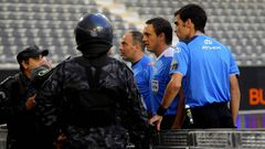 Los �rbitros del Estudiantes-Lan�s
