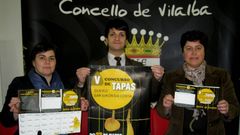 Adela Fern�ndez Cuba (de la asociaci�n de fabricantes), Pablo L�pez M�rquez (de Funciondeuno) y Cheri Grand�o (concejala), en la presentaci�n del concurso