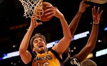 Gasol anot� 22 puntos y captur� 9 rebotes contra Utah.