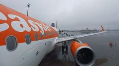 Vuelo de ayer, de Easyjet, entre Santiago y Ginebra. Como es habitual, iba lleno, con numerosos vecinos y emigrantes de la zona.