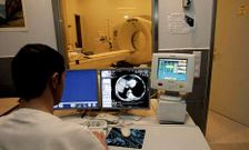 La lista de espera de pruebas diagn�sticas del CHUS supone un 13 % de la demanda del Sergas.