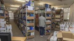 La cafeter�a�se convirti� en un dep�sito de libros por los problemas estructurales del edificio principal