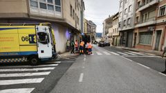 El accidente tuvo lugar en la R�a Cervantes, cuando un patinete que conduc�a una mujer sin casco y sin chaleco reflectante intent� adelantar a un coche