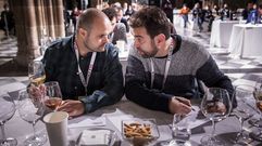 Alfonso Torrente, a la derecha, junto a Roberto Santana, en la �ltima cata de Vila Viniteca