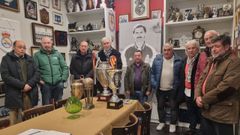 Miembros de la pe�a madridista Miguel �ngel de Ourense.