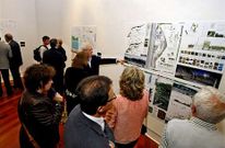 La muestra puede visitarse hasta el 7 de julio en el Centro Social Novacaixagalicia.