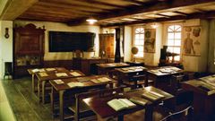 Reconstrucci�n dun aula antigua no el Museo Pedag�xico de Galicia, en Santiago.