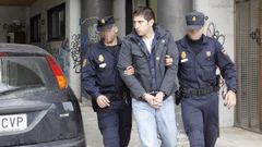 Miguel �ngel Vila, hijo de O Presidente, en una foto de archivo del 2009 en su entrada en los juzgados de Vilagarc�a por la Operaci�n Jirito