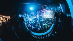 Interior de la discoteca Coliseo, que se llena cada lunes, igual que los sábados (con la misma entrada, 10 euros y consumición), los jueves y los viernes, con acceso gratuito