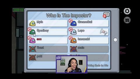 Alexandria Ocasio Cortez jugando al popular videojuego Among Us