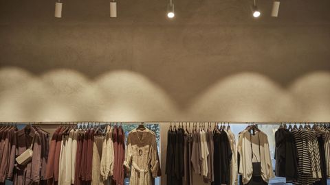 Nueva tienda de Adolfo Domnguez, en la calle del Paseo de Ourense