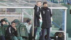 El�as Mart� y Romo en el banquillo del Racing