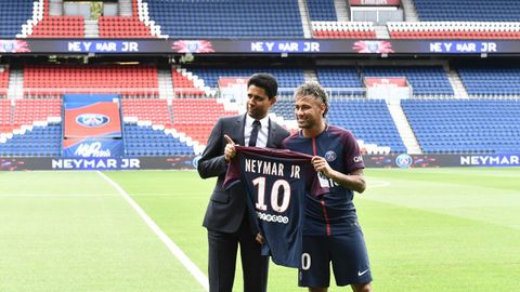 Presentaci�n de Neymar con el PSG