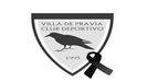 Escudo del club Villa de Pravia junto a un lazo negro por la muerte de un jugador de su equipo infantil