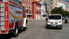 Foto de archivo de un operativo de los bomberos y el GAEM de Ribeira