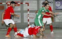 Un lance del derbi de la primera vuelta entre Xove y Superti.