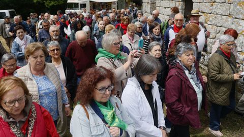 Romer�a de San Miguel de Breamo, junto a la capilla