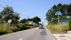 El proyecto prev dotar de aceras por ambos mrgenes el tramo prximo a la N-640 de Fernando Conde. 