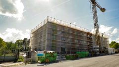 El centro para personas con autismo se construye en las afueras del casco urbano friol�s