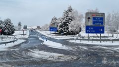 La nieve sigue afectando este s�bado, 24 de enero, a las carreteras de Ourense por el temporal Ingrid