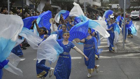 Desfile de entroido de Barbad�s por las calles de A Valenz�