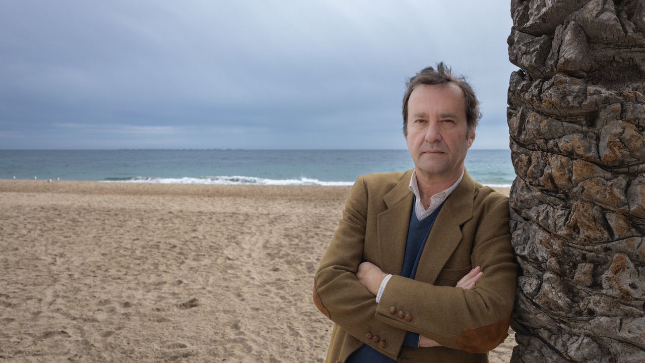 Marcos Giralt Torrente gana el Premio de la Crítica con «Los ilusionistas»