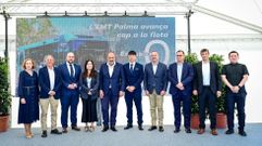 En el acto de entrega de los autobuses�participaron, entre otros, el alcalde balear, Jaime Mart�nez, y, por Castrosua, su director comercial, Carlos Alberto Mart�n, y Fernando Mart�nez, responsable internacional