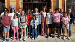 Participantes del Campus Creativo y Digital del Ayuntamiento de Oviedo junto a la concejala de Economa, Transformacin Digital y Polticas Sociales, Leticia Gonzlez.