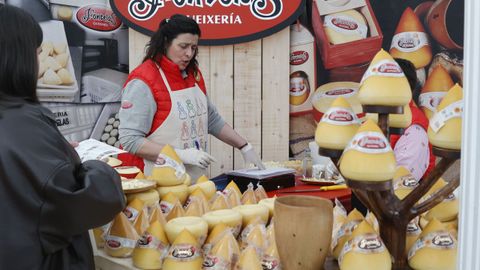Primer d�a de la Feira do Queixo de San Sim�n da Costa en Vilalba